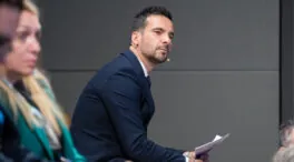 Lluís Guilera, el sustituto de Intxaurrondo en 'La hora de La 1': su polémica por la «gestación subrogada», un divorcio y dos hijos