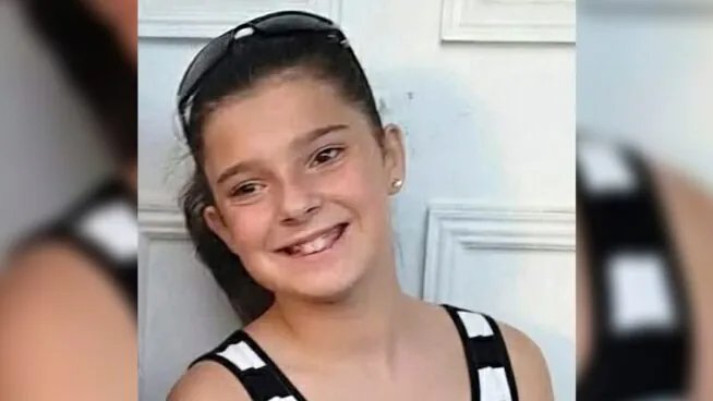 Francia, indignada por el asesinato de una niña de 11 años a manos de un hombre denunciado