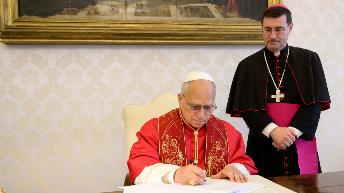 Lo que dicen el Papa, Dickens y Wall Street de la economÍA