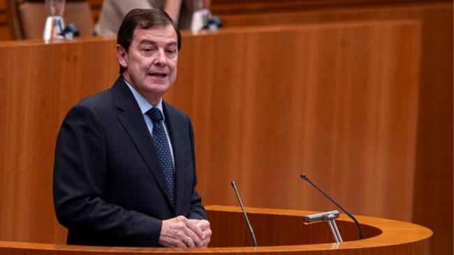 Rajoy y cuatro presidentes autonómicos arroparán a Mañueco en la jura de su cargo
