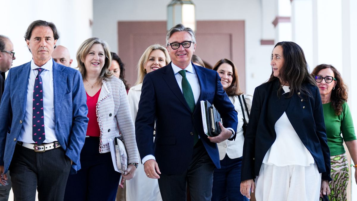 Vox, «optimista» de cara a llegar a un acuerdo con el PP para la investidura de Juanma Moreno