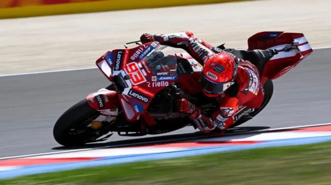 Marc Márquez llega a las 100 victorias para sumar el primer 'doblete' del año en Hungría