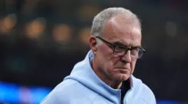 Quién es Marcelo Bielsa: el entrenador apodado El Loco que no es «un modelo»