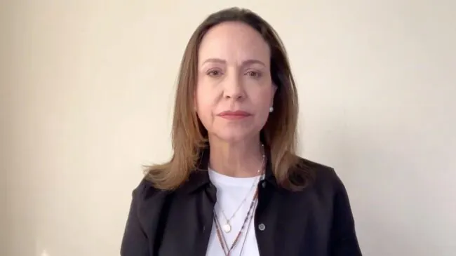 María Corina Machado denuncia que el chavismo no la deja volver a Venezuela