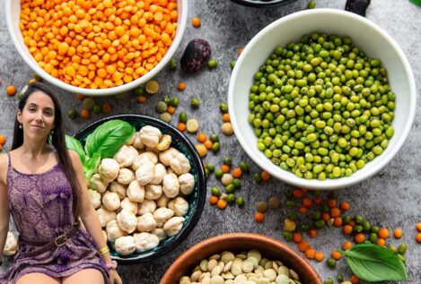 María Casas, experta en fitness: «Las lentejas, los garbanzos de bote y la soja texturizada son tres de los 10 alimentos altos en proteína más baratos que hay»