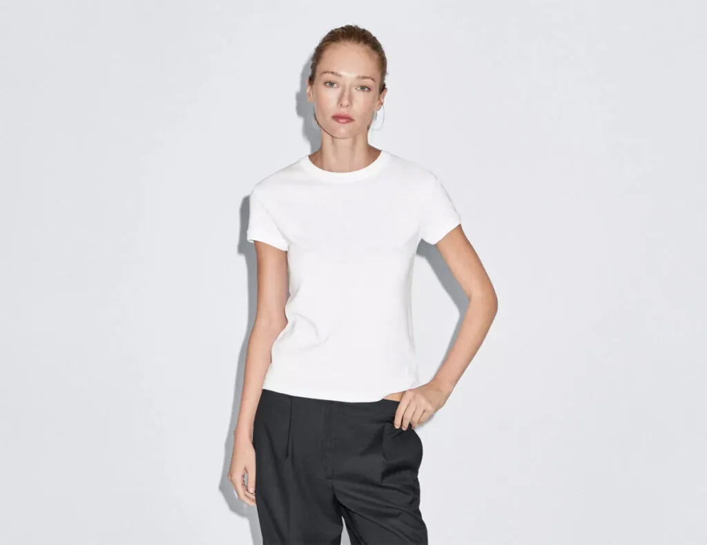 Camiseta de algodón de Massimo Dutti. (PVP: 25.95€)