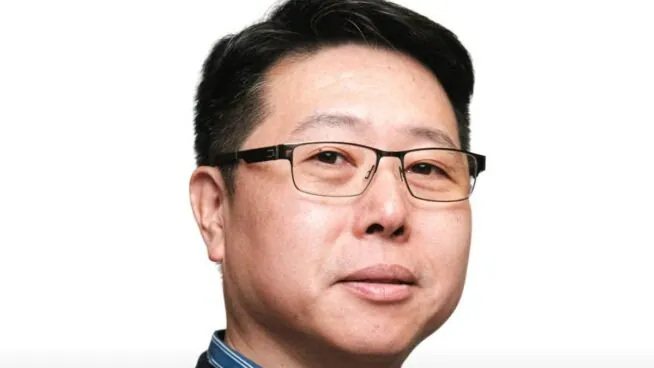 Liu Zheng, médico y fisioterapeuta: «Si quieres mejorar la inflamación y tu digestión, el truco está en incorporar a tus comidas aceite de comino negro»