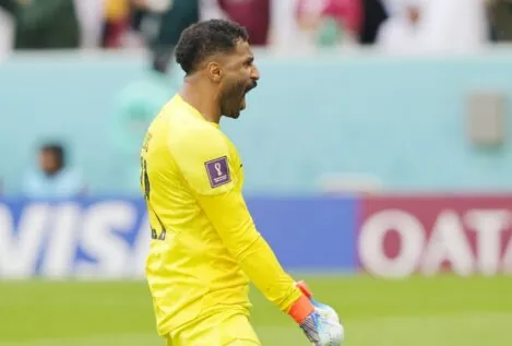 Al-Owais, el portero de Arabia Saudí que batió récord de paradas ante Uruguay