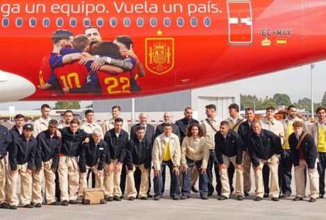 Ni 'Comerás flores' ni 'La península de las casas vacías': los cuatro libros que debes leer para celebrar el debut de España en el Mundial 2026