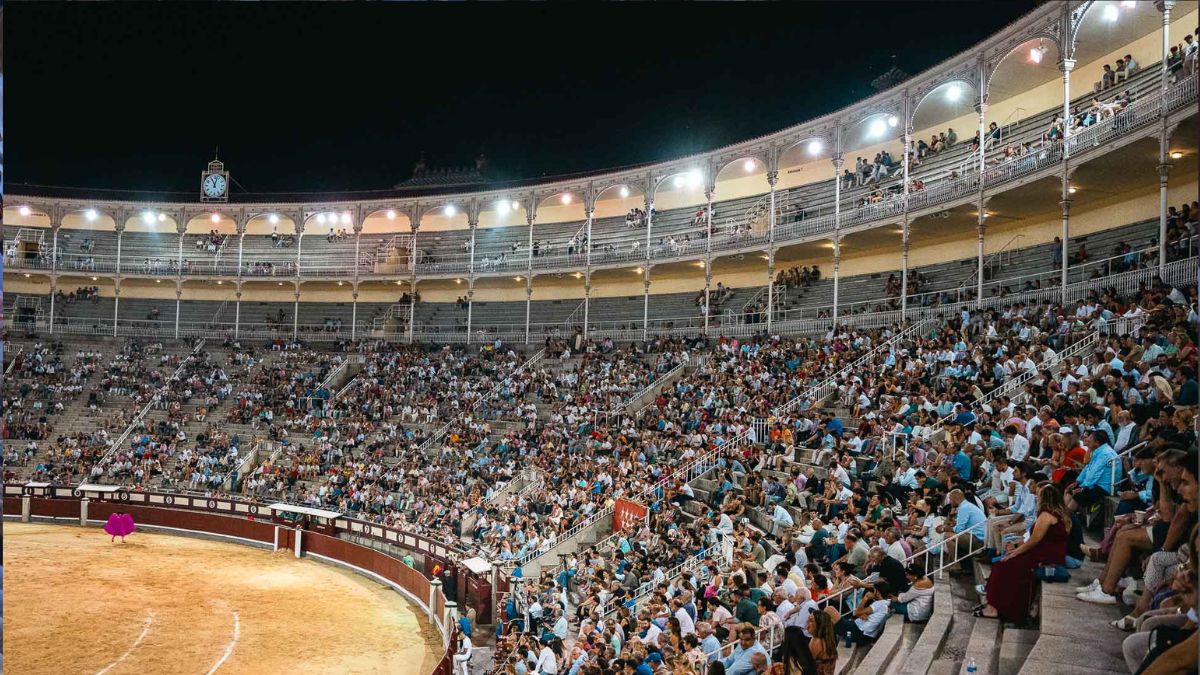 El mundo del toro responde al veto de Urtasun con iniciativas para el público joven
