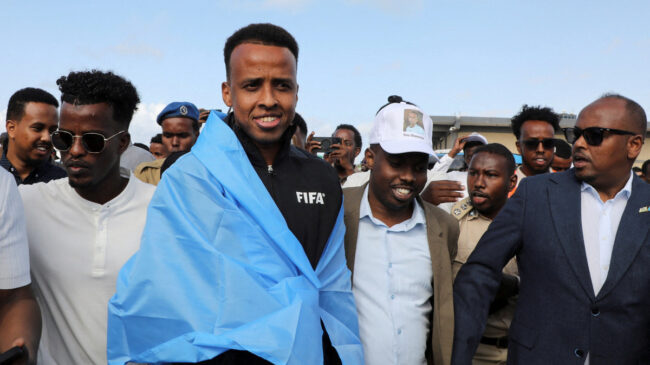 Canadá se ofrece a acoger al árbitro somalí que iba a pitar en el Mundial y EEUU lo rechazó