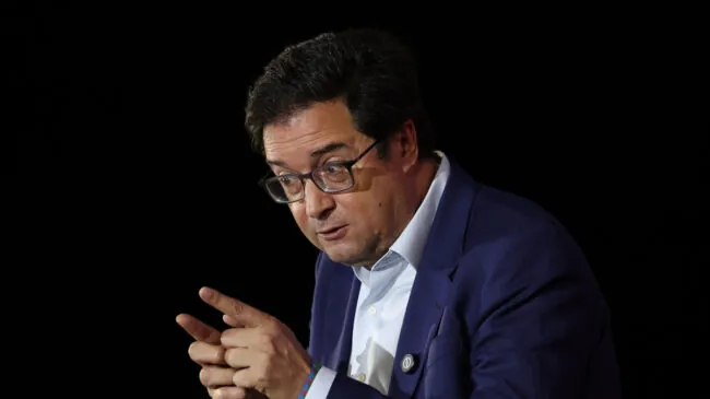 Óscar López pide «tranquilidad» ante el 'caso Leire' y reivindica la colaboración de Ferraz