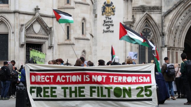 Un tribunal falla a favor del Gobierno británico y avala la ilegalización del grupo Palestine Action
