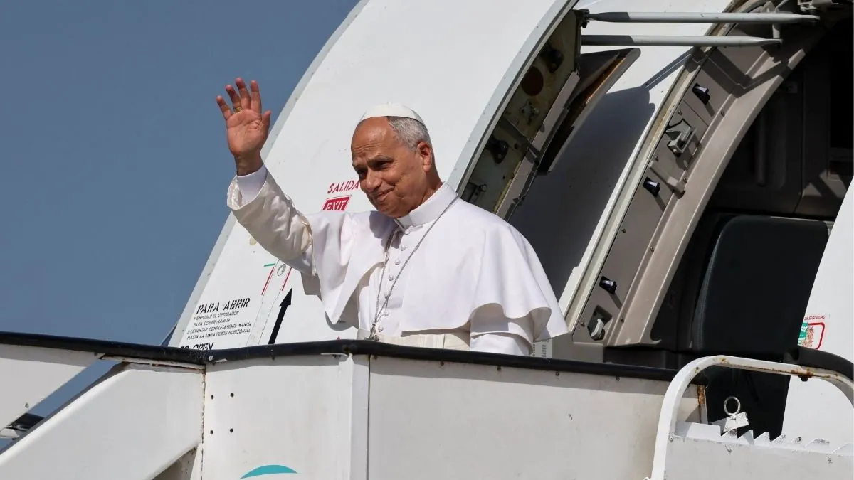 La visita de León XIV a España, en directo | El Papa aterriza en Gran Canaria: la primera vez de un Pontífice en las islas