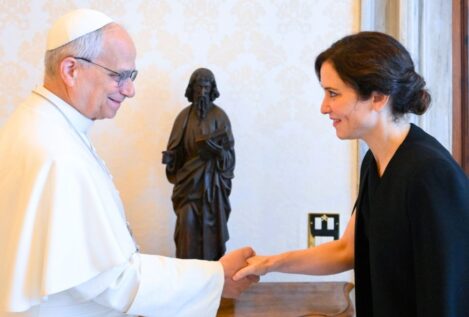 Ayuso, tras visitar el Vaticano, ve al Papa con «mucha ilusión» ante su viaje a Madrid
