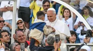 Clamor con León XIV en Gran Canaria: «Viene a abrir mentes y derribar barreras»