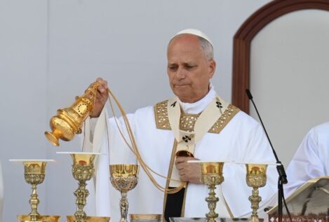 El Rey despedirá al Papa junto a Torres, Saiz y Clavijo en Tenerife