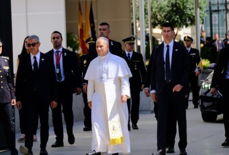 El Papa se reúne con seis víctimas de abusos sexuales durante una hora en la Nunciatura