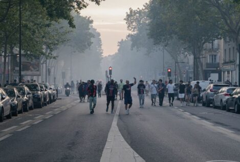 Un muerto, 200 heridos, más de 500 detenidos: las cifras de los disturbios tras el triunfo del PSG