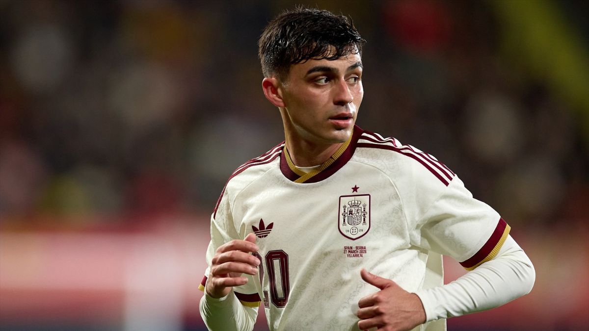 Pedri, jugador de España: «Algunas mañanas me meto en agua helada y los días de partido hago ayuno intermitente, solo como dos veces»