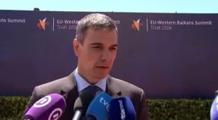 VÍDEO | Sánchez alega «decepción e indignación» y levanta un muro con Leire Díez: «No lo hubiera tolerado»