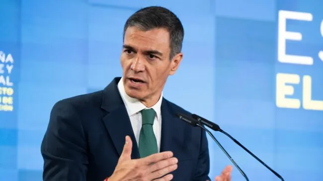 Sánchez anuncia 2.218 millones extra en dependencia, «la mayor inversión de la historia»