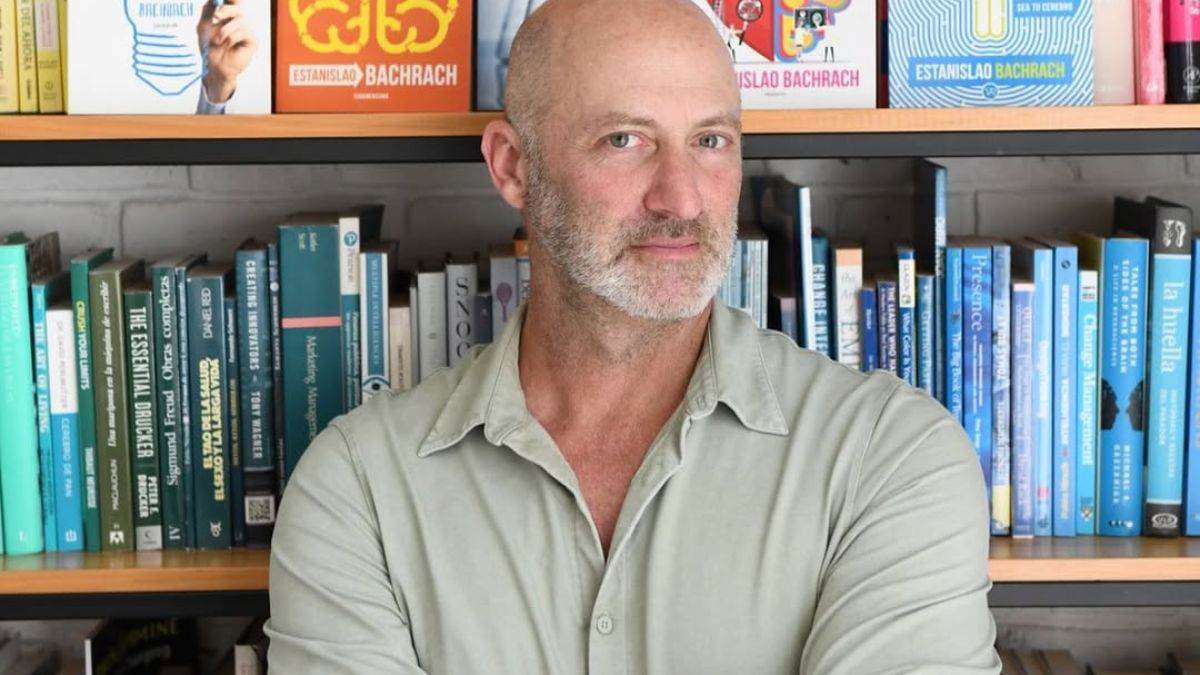 Estani Bachrach, Doctor en Biologia Molecular, sobre la felicidad y el esfuerzo: «Si algo te cuesta, sentirás un pico de placer duradero, pero a lo fácil le sigue el vacío»