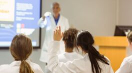 El aumento del 52% de plazas MIR no corrige el déficit de médicos en especialidades