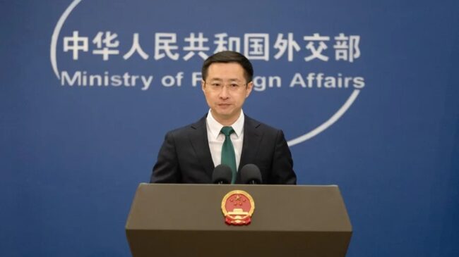 China promete defender a sus empresas ante las nuevas sanciones de la UE