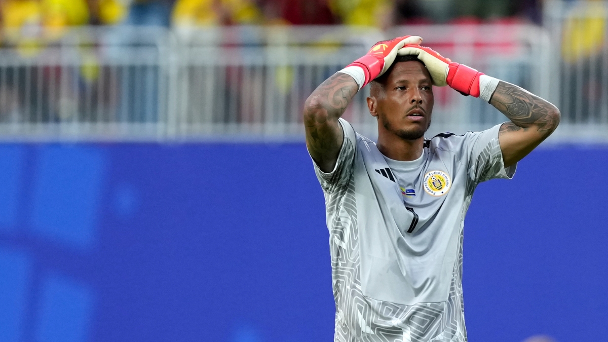 Curazao consigue su primer punto en un Mundial frente a Ecuador gracias a su portero
