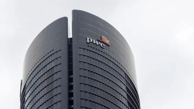 PwC solo facturó un céntimo por elaborar el informe clave que permitió rescatar a Air Europa