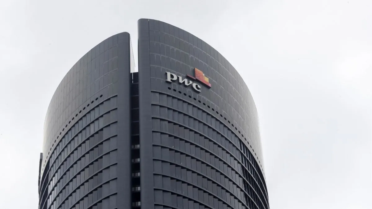 PwC solo facturó un céntimo por elaborar el informe clave que permitió rescatar a Air Europa