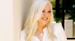 Rhonda Byrne, autora de 'El secreto', sobre la felicidad: «No son las circunstancias las que te impiden ser feliz; eso sólo son excusas que te pones para no serlo»
