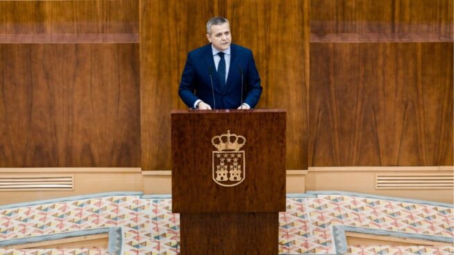 Madrid tilda de «coherentes» los cambios en el abono transporte y ve la polémica «artificial»