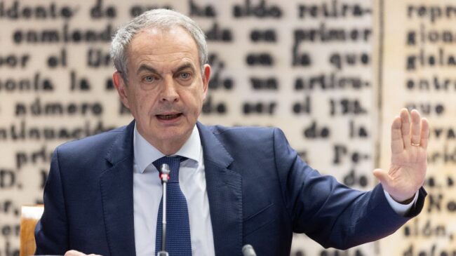 Zapatero estudia acciones legales por la difusión de su agenda y sus datos personales