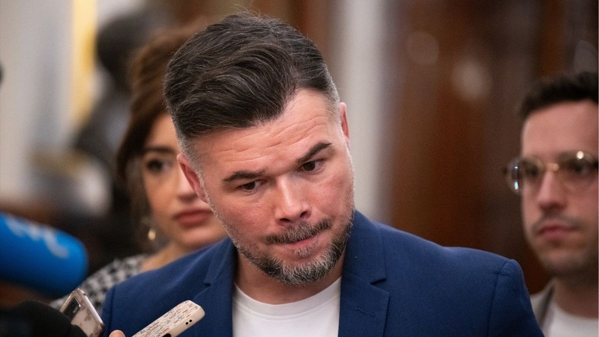 Rufián incide en que quiere un frente de izquierdas y evita hablar de su relación con ERC
