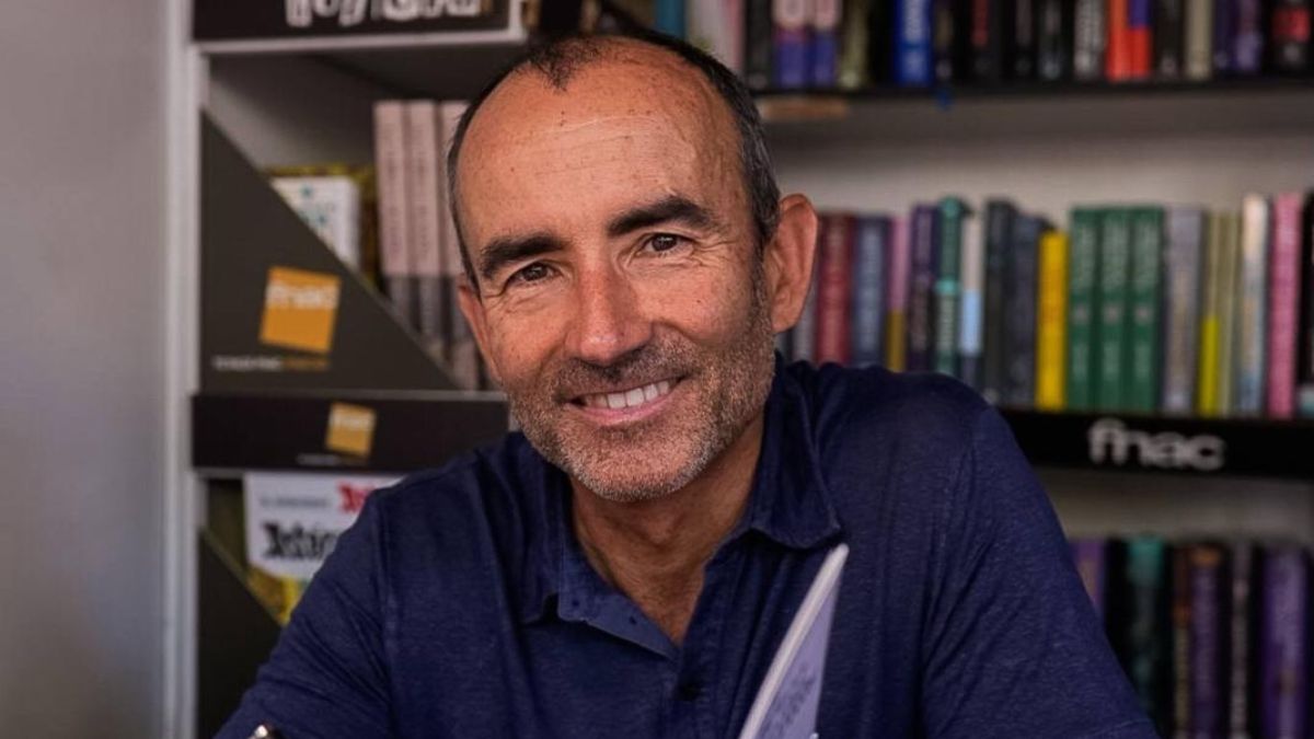 Rafael Santandreu, psicólogo, sobre las cuatro claves de la felicidad: «Hay que saber que 1/3 de las personas te criticarán; los envidiosos siempre están»