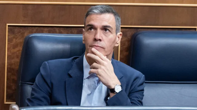Denuncian la 'ley de nietos' de Sánchez a la Junta Electoral Central por manipular el censo