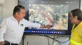 Se elevan a 23 los medios aéreos activados por el incendio de Villanueva (Huelva)