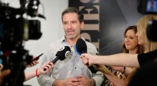 Sémper pide a Sánchez convocar elecciones: «La degradación política debe finalizar»