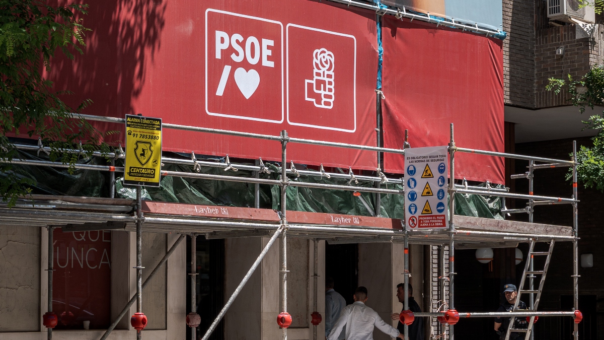Críticos del PSOE dicen tener voces dentro del Comité Federal y esperan que hablen el sábado