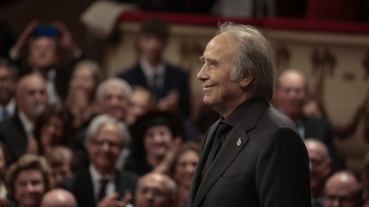Serrat: «Soy un hijo único con tres hermanos; mi padre, viudo, aportó un hijo y, luego, adoptaron a dos primas huérfanas por la guerra»