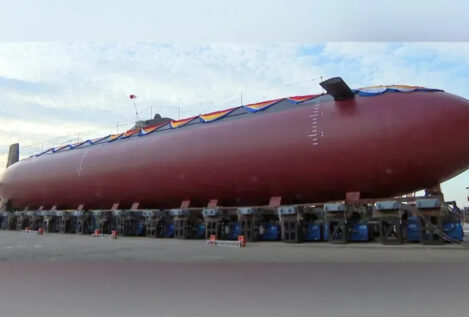 China bota un submarino al que le falta algo que desconcierta a la inteligencia occidental