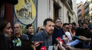 La sección sindical del bar de Pablo Iglesias denuncia «jornadas de hasta 14 horas»