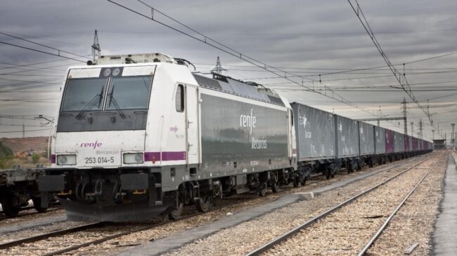 Descarrila un vagón de un tren de mercancías en Noáin (Navarra) sin daños personales