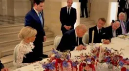 Estados Unidos e Irán firman el acuerdo de paz que pone fin a la guerra en Oriente Medio