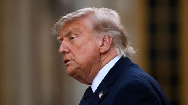 Trump amenaza a Europa con un arancel del 100% si los países aplican un impuesto digital
