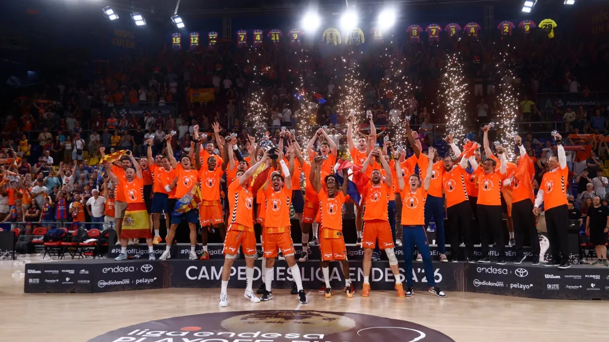 El Valencia Basket conquista su segunda liga ACB tras vencer al Barça en la final