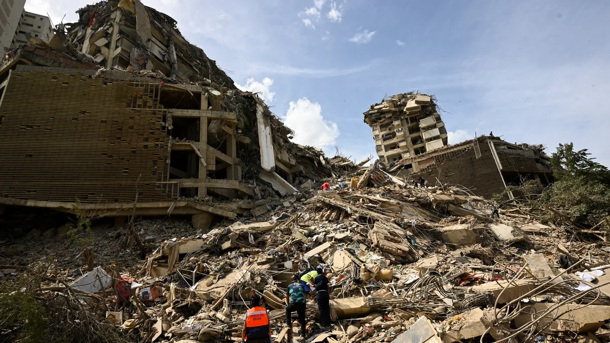 Imágenes aéreas del estado La Guaira tras el impacto de los dos terremotos