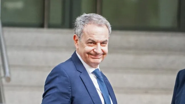 Las acusaciones piden al PP que solicite prisión provisional para Zapatero tras su declaración